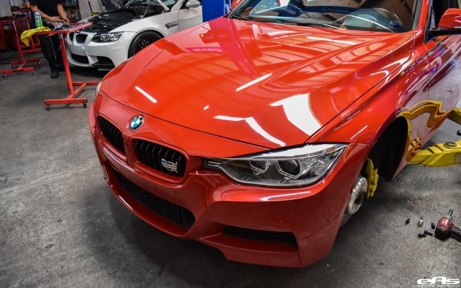 Детали создания BMW 335i Sedan Melbourne Red by EAS (F30) 2017 года  (фото 8 из 18)